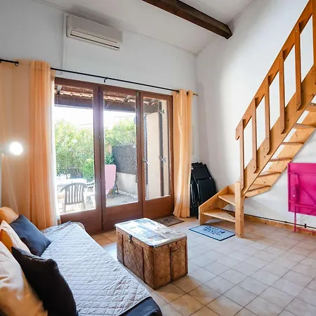Mezzanine Climatise, Terrasse, Parking Prive, Animaux Bienvenus, Entre Narbonne-plage Et - Fr-1-409-270 * Gruissan