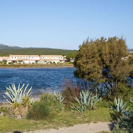 Mezzanine Climatise, Terrasse, Parking Prive, Animaux Bienvenus, Entre Narbonne-plage Et - Fr-1-409-270